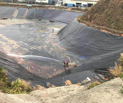 湘阴废水池清理